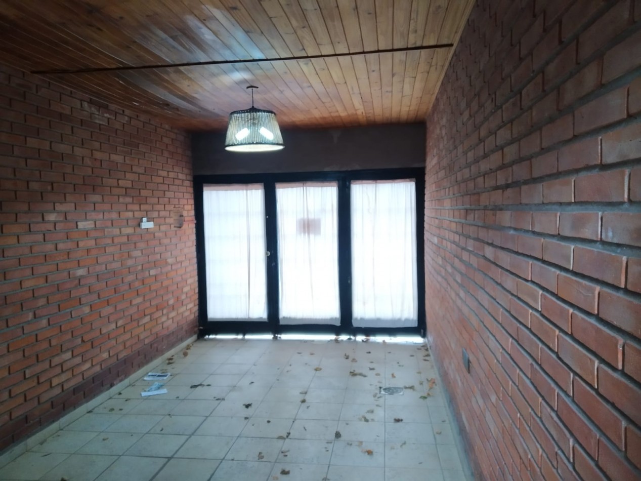 CASA TIPO DUPLEX Bo PARQUE VELEZ SARFIELD, LINDA ZONA