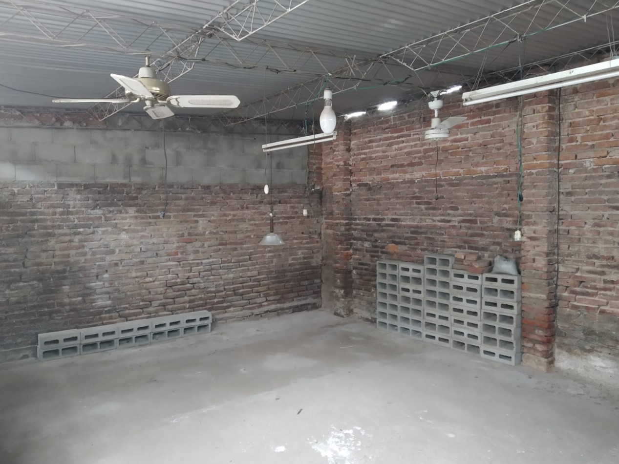CASA TIPO DUPLEX Bo PARQUE VELEZ SARFIELD, LINDA ZONA