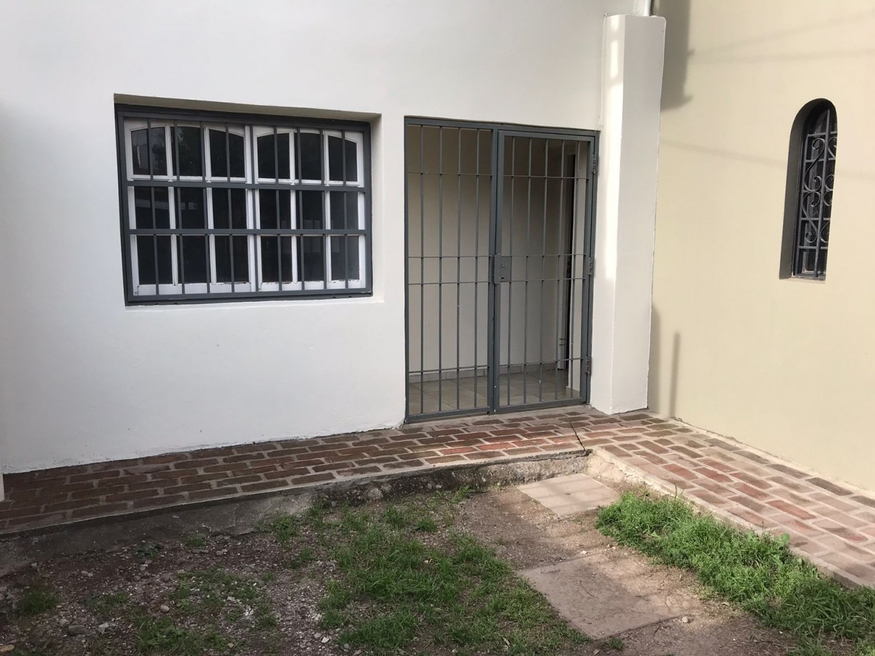 Barrio Los Platanos, excelente propiedad para alquilar.