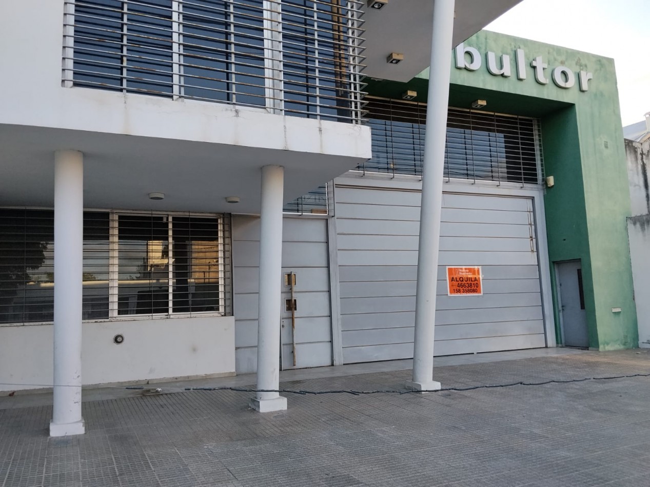 A METROS DE RUTA 20 IMPECABLE GALPON ( B° ROSEDAL) 