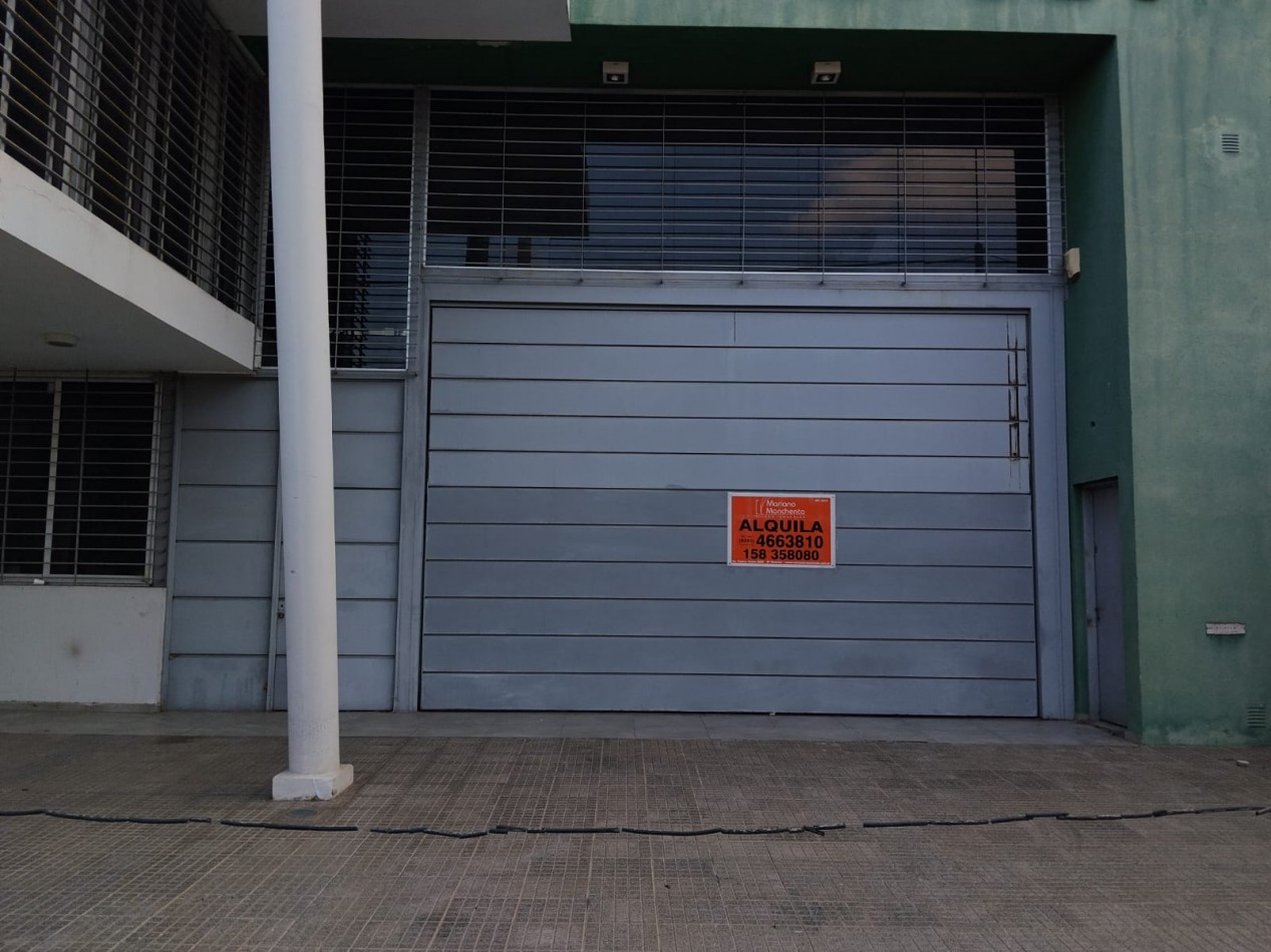 A METROS DE RUTA 20 IMPECABLE GALPON ( B° ROSEDAL) 