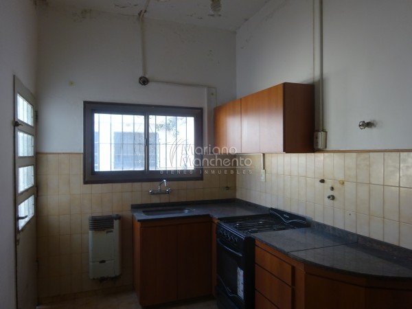 Barrio Rosedal, excelente casa para la venta.