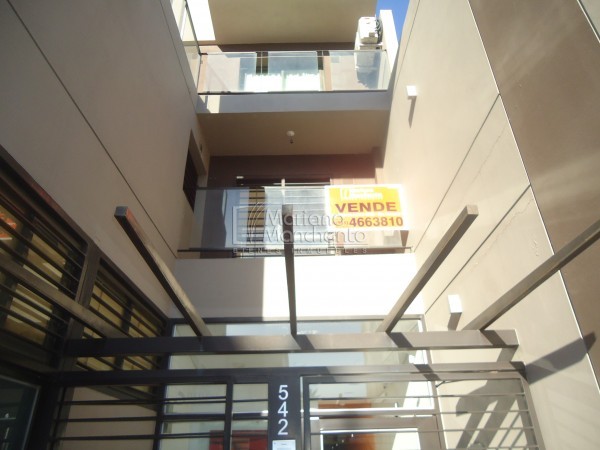 Centro excelente departamento, zona casa de gobierno.
