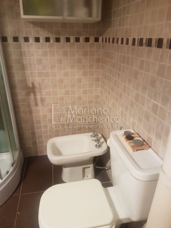 Barrio Avenida, se vende excelente casa mas departamento 