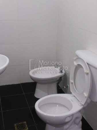  Achaval Peña, Excelente Zona, Rapido Acceso Al Centro.- Vivienda + departamento.-