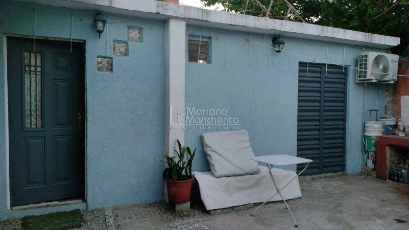  Achaval Peña, Excelente Zona, Rapido Acceso Al Centro.- Vivienda + departamento.-