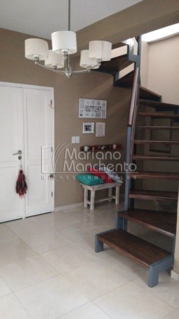 Barrio Los Soles, imperdible casa esquina VALLE ESCONDIDO