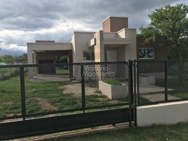 Villa Camiares, Paraje Pozo del Tala, Alta Gracia hermosa casa a estrenar
