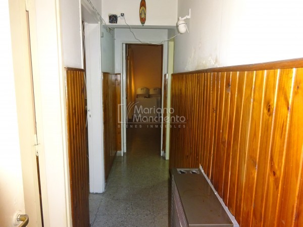 LOS PLATANOS, SOBRE CALLE PRINCIPAL DEL BARRIO, LINDA ZONA, APPTA CREDITO BANCOR.- 
