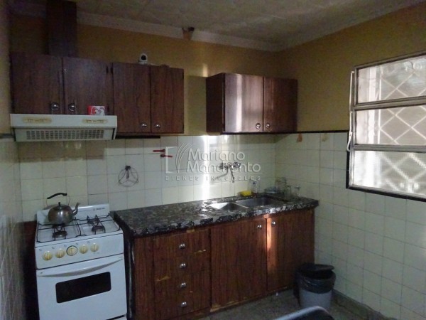 LOS PLATANOS, SOBRE CALLE PRINCIPAL DEL BARRIO, LINDA ZONA, APPTA CREDITO BANCOR.- 