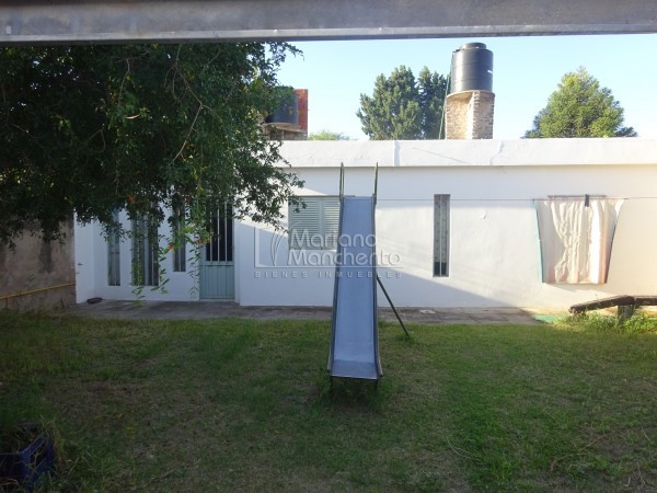 Excelente propiedad en Barrio Los Platanos para la venta
