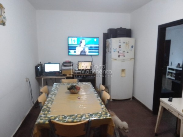 Se vende casa en Barrio Ameghino Sur.