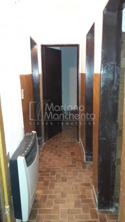 LOS PLATANOS, EXCELENTE VIVIENDA CON PILETA " SEÑADA" 