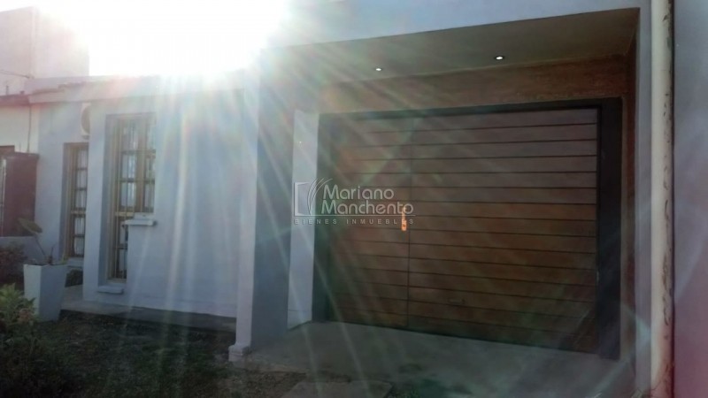 SE VENDE PROPIEDAD EN RENE FAVALORO (ZONA DE MATIENZO)