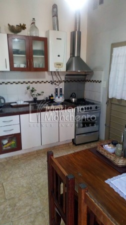 SE VENDE PROPIEDAD EN RENE FAVALORO (ZONA DE MATIENZO)