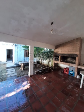 ALTO ALBERDI, FRENTE AL CLUB LA "U" APPTA CREDITO BANCOR.-