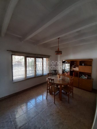 ALTO ALBERDI, FRENTE AL CLUB LA "U" APPTA CREDITO BANCOR.-