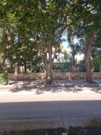 CASONA ANTIGUA PARA LA VENTA, BARRIO LAS FLORES
