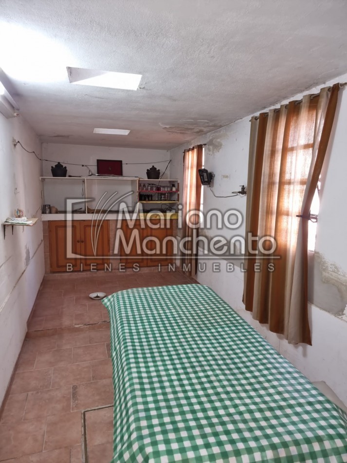 BARRIO MATIENZO, SE VENDE PROPIEDAD AMPLIA