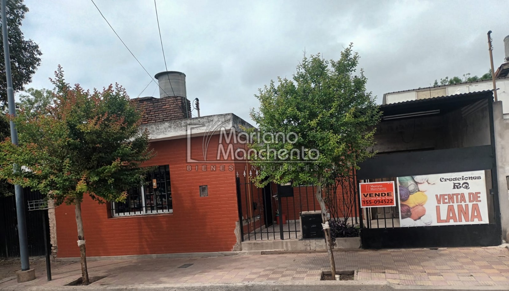 BARRIO VILLA ADELA, OPORTUNIDAD, CASA PARA LA VENTA ( APTA CREDITO CON PLANOS) 