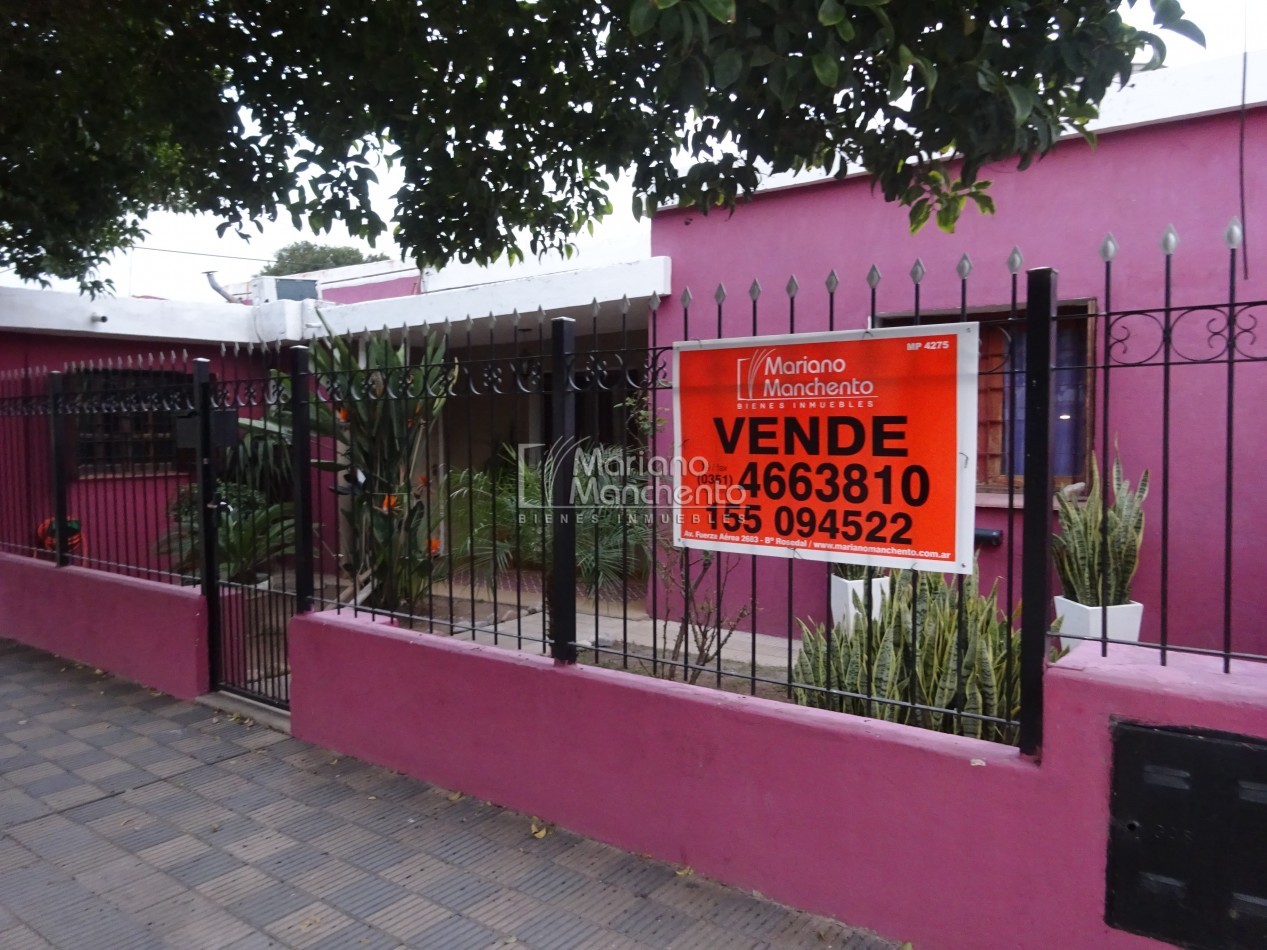 SE VENDE CASA CON DEPARTAMENTO EN BARRIO AMEGHINO SUR