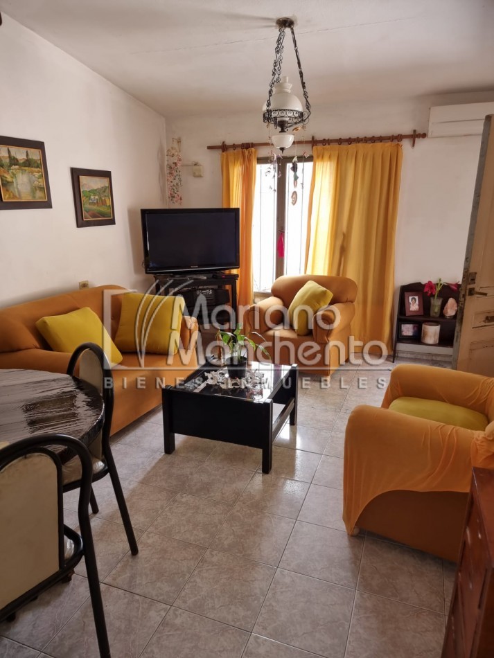 Barrio San Roque, se vende excelente propiedad de tres dormitorios