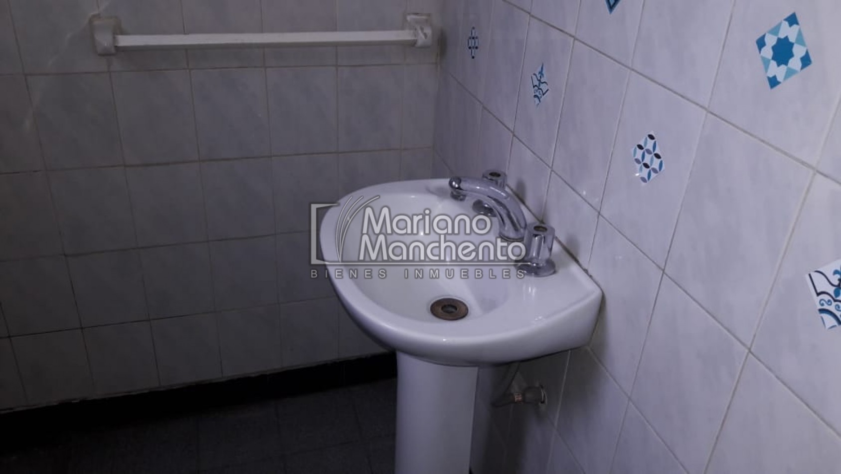 BARRIO LOS NARANJOS A POCAS CUADRAS DE RUTA 20, SE VENDE EXCELENTE PROPIEDAD
