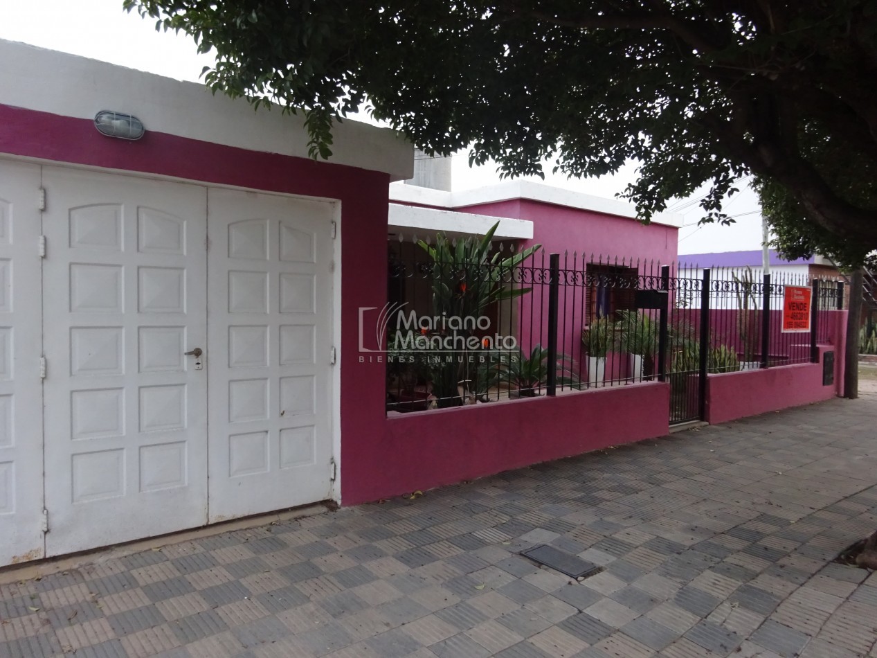 SE VENDE CASA CON DEPARTAMENTO EN BARRIO AMEGHINO SUR