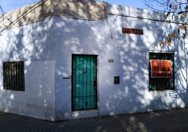 Guemes, Vivienda a metros de Julio A. Roca.- 