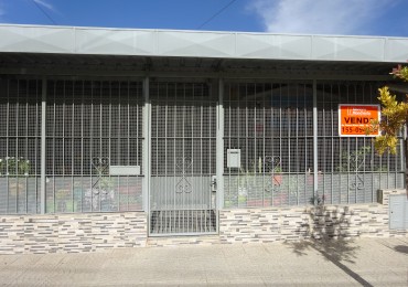 BARRIO ALTO ALBERDI SE VENDE EXCELENTE PROPIEDAD CASA MAS DEPARTAMENTO