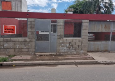 BARRIO SAN ROQUE, SE VENDE HERMOSA PROPIEDAD CON PILETA