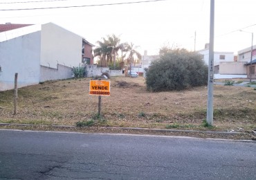 Terreno en Venta en Barrio Parque Capital: Ubicacion Privilegiada y Gran Potencial