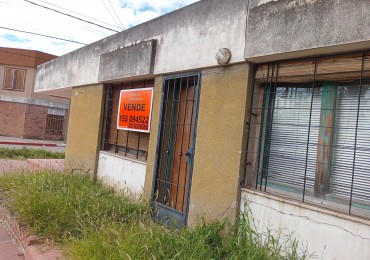Barrio San Rafael | Oportunidad, Casa Esquina a Reciclar en Venta