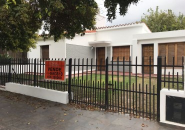 Los naranjos, Hermosa zona, sobre calle principal del barrio.-  APTA CREDITO BANCOR! 