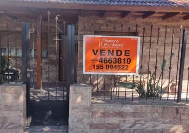 SE VENDE BARRIO ATE, Inversion asegurada: casa + 2 departamentos con potencial de renta