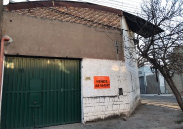 BARRIO OBSERVATORIO, SE VENDE GALPON A SOLO 10 METROS DE AV.JULIO A.ROCA.- 