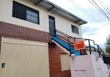 B° BELLA VISTA, HERMOS DEPARTAMENTO PLANTA ALTA.- 